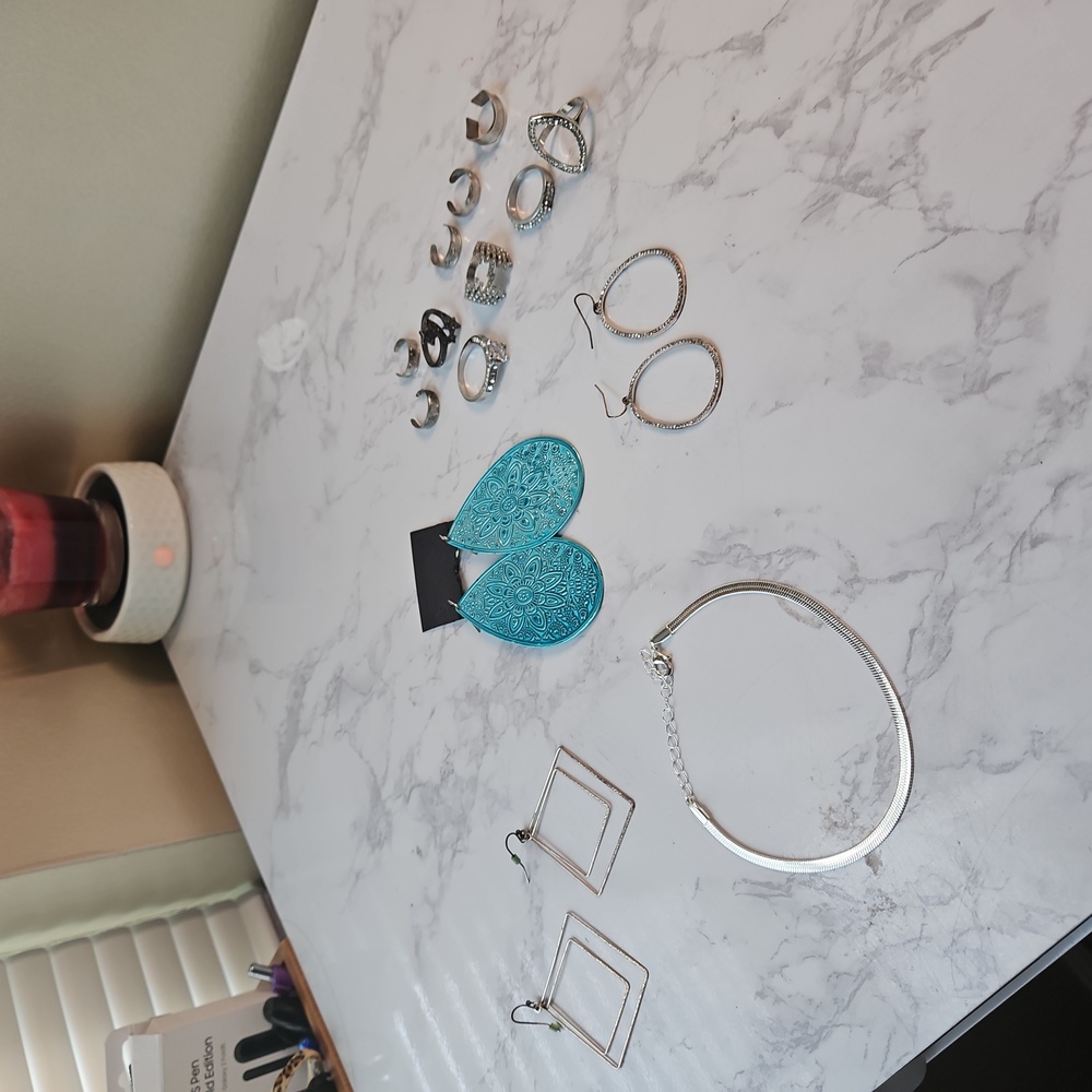 Women's Jewelry